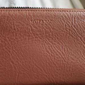 Matt & Nat Central Wallet